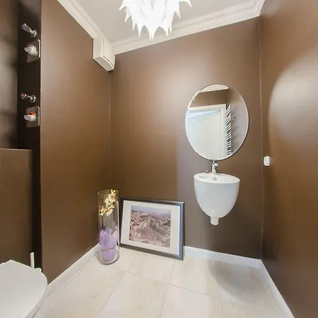 Ogrodowa By Renters Appartement *