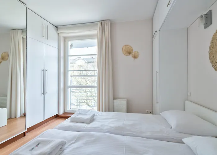 Dom & House - Ogrodowa Apartman